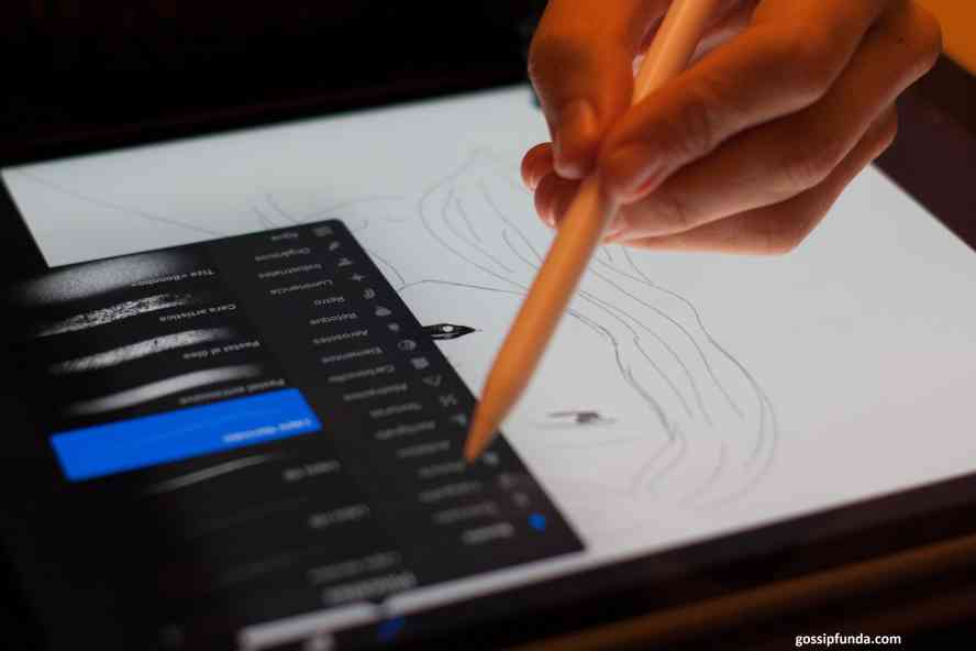 Illustrations on iPad using apple pencil for Procreate